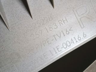 bontott OPEL ASTRA J Jobb C Oszlop Burkolat