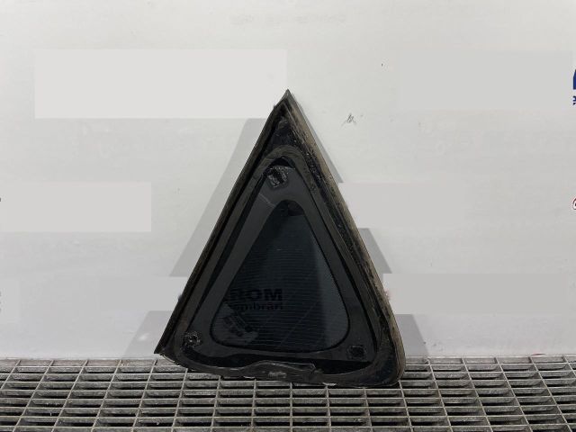 bontott OPEL ASTRA J Jobb C Oszlop