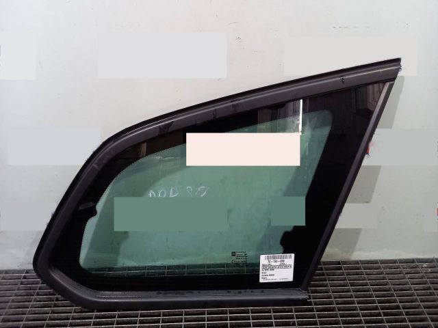 bontott OPEL ASTRA J Jobb C Oszlop