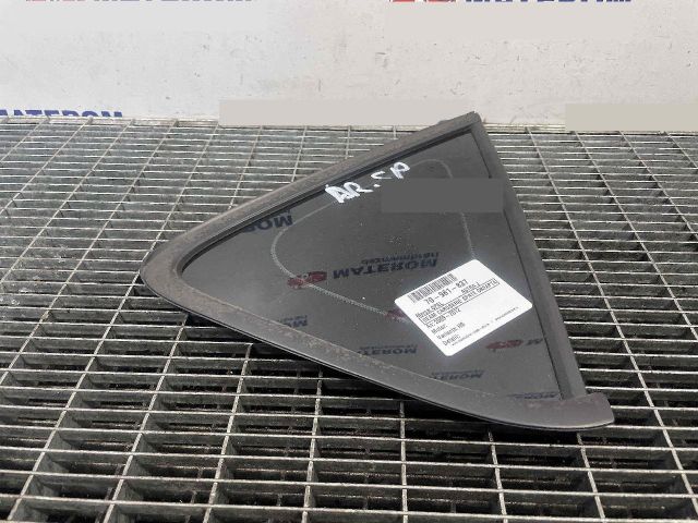 bontott OPEL ASTRA J Jobb C Oszlop