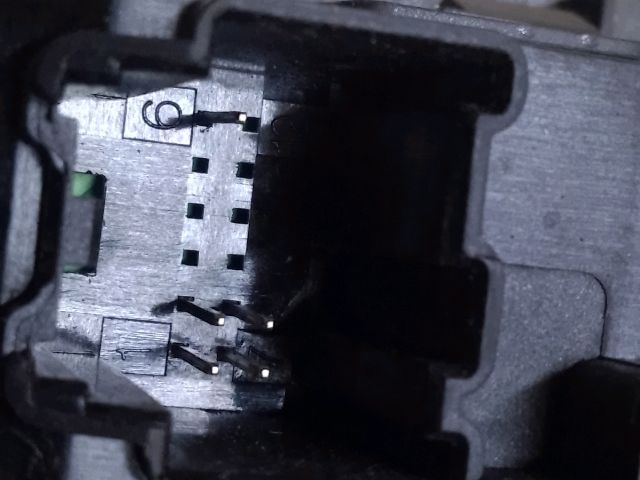 bontott OPEL ASTRA J Jobb első Ablakemelő Kapcsoló