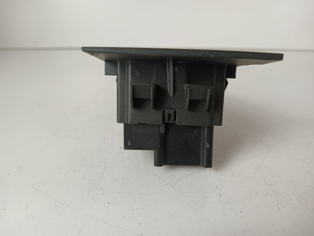 bontott OPEL ASTRA J Jobb első Ablakemelő Kapcsoló