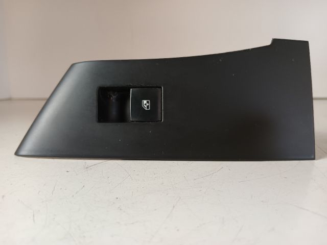 bontott OPEL ASTRA J Jobb első Ablakemelő Kapcsoló