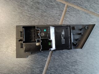 bontott OPEL ASTRA J Jobb első Ablakemelő Kapcsoló