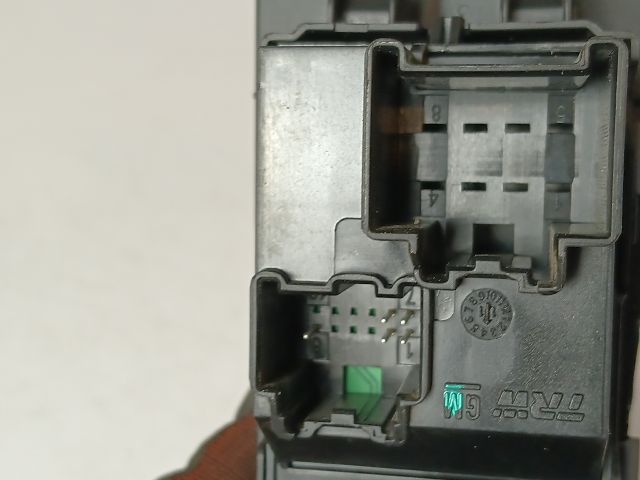 bontott OPEL ASTRA J Jobb első Ablakemelő Kapcsoló