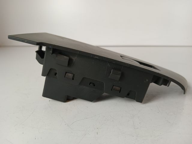 bontott OPEL ASTRA J Jobb első Ablakemelő Kapcsoló