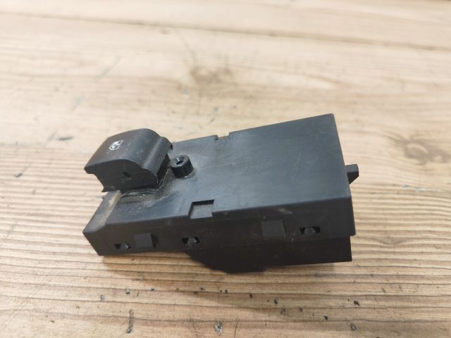 bontott OPEL ASTRA J Jobb első Ablakemelő Kapcsoló