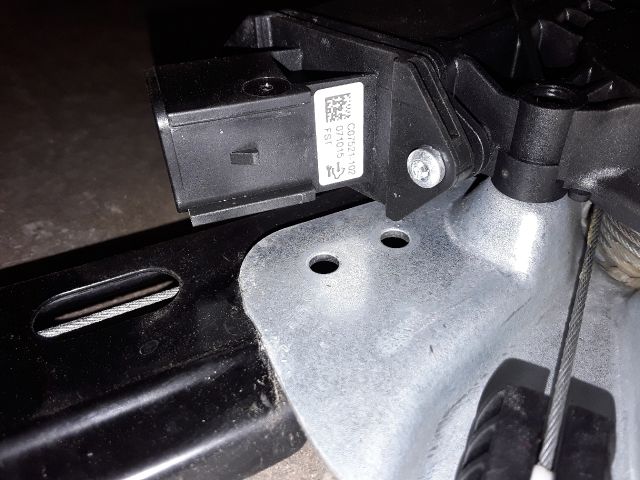 bontott OPEL ASTRA J Jobb első Ablakemelő Szerkezet (Elektromos)