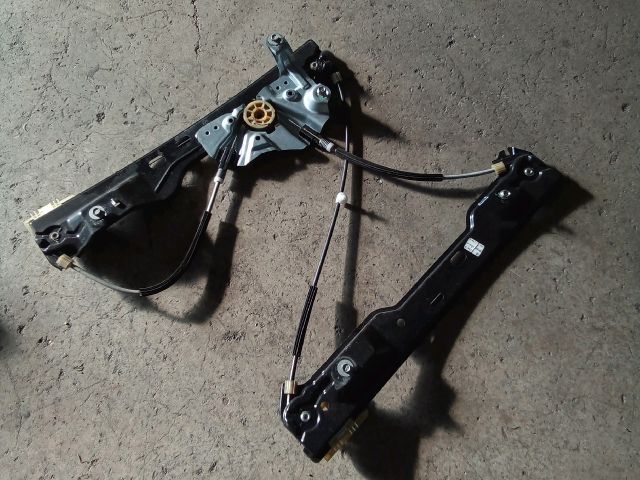 bontott OPEL ASTRA J Jobb első Ablakemelő Szerkezet (Elektromos)