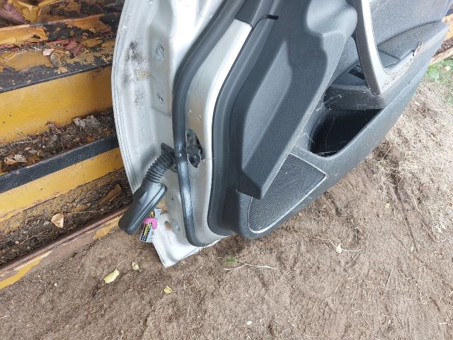 bontott OPEL ASTRA J Jobb első Ajtó (Részeivel)