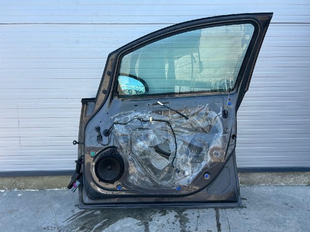 bontott OPEL ASTRA J Jobb első Ajtó (Üres lemez)