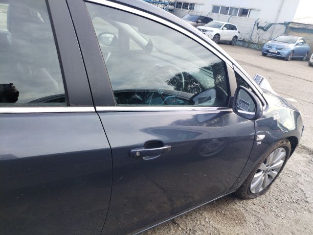 bontott OPEL ASTRA J Jobb első Ajtó (Üres lemez)