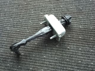 bontott OPEL ASTRA J Jobb első Ajtóhatároló