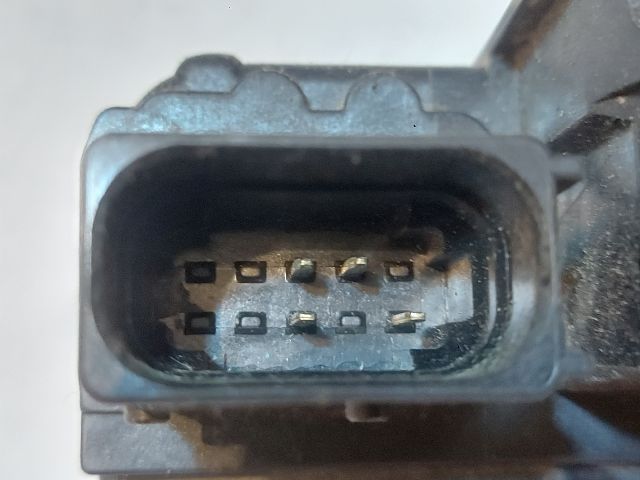 bontott OPEL ASTRA J Jobb első Ajtózár