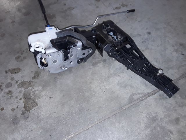 bontott OPEL ASTRA J Jobb első Ajtózár