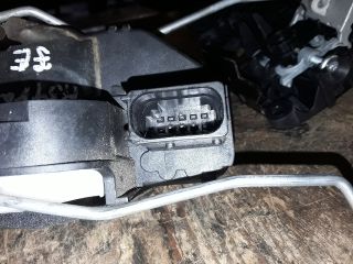 bontott OPEL ASTRA J Jobb első Ajtózár