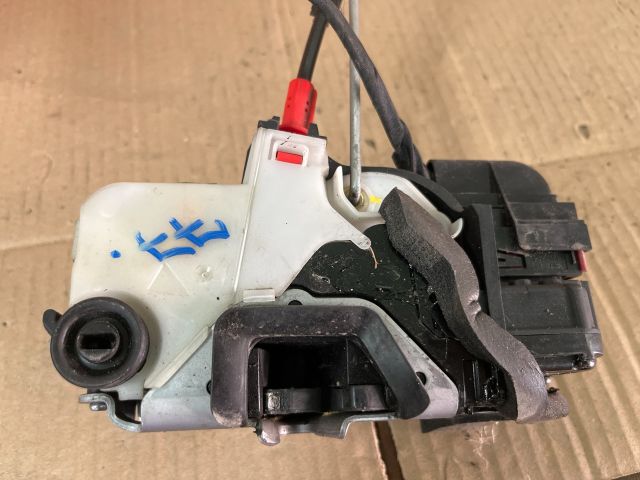 bontott OPEL ASTRA J Jobb első Ajtózár