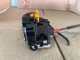 bontott OPEL ASTRA J Jobb első Ajtózár