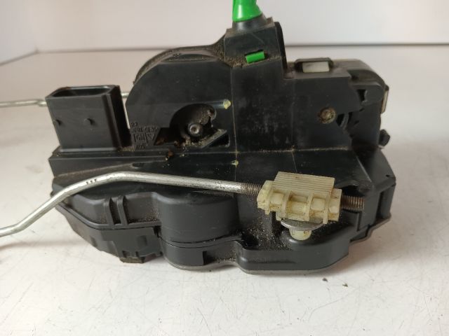 bontott OPEL ASTRA J Jobb első Ajtózár