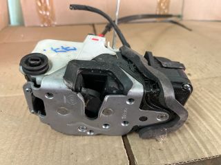 bontott OPEL ASTRA J Jobb első Ajtózár