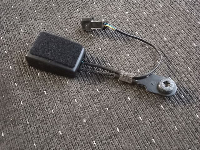 bontott OPEL ASTRA J Jobb első Biztonsági Öv Csat