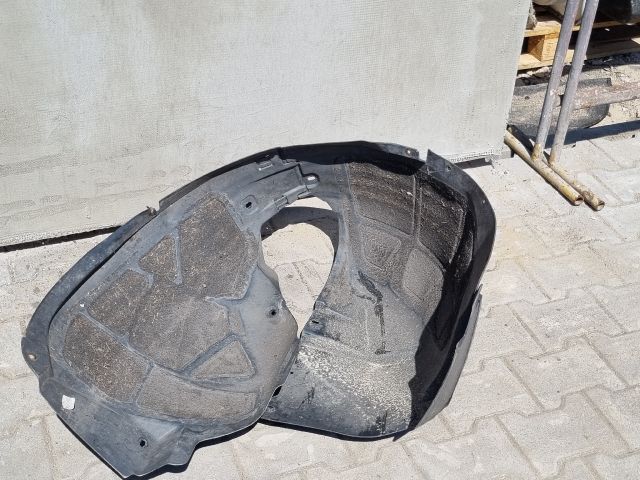 bontott OPEL ASTRA J Jobb első Első Dobbetét (Kerékjárati, Műanyag)