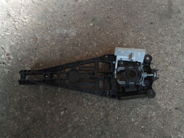 bontott OPEL ASTRA J Jobb első Külső Kilincsfészek