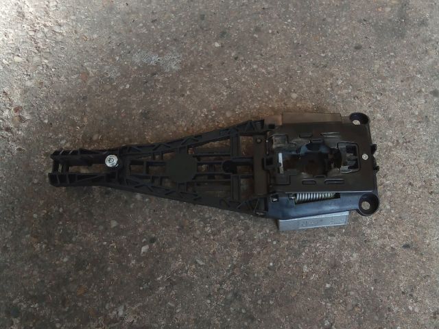 bontott OPEL ASTRA J Jobb első Külső Kilincsfészek