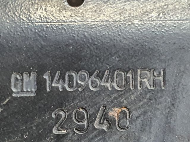 bontott OPEL ASTRA J Jobb első Külső Kilincsfészek