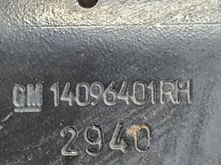 bontott OPEL ASTRA J Jobb első Külső Kilincsfészek