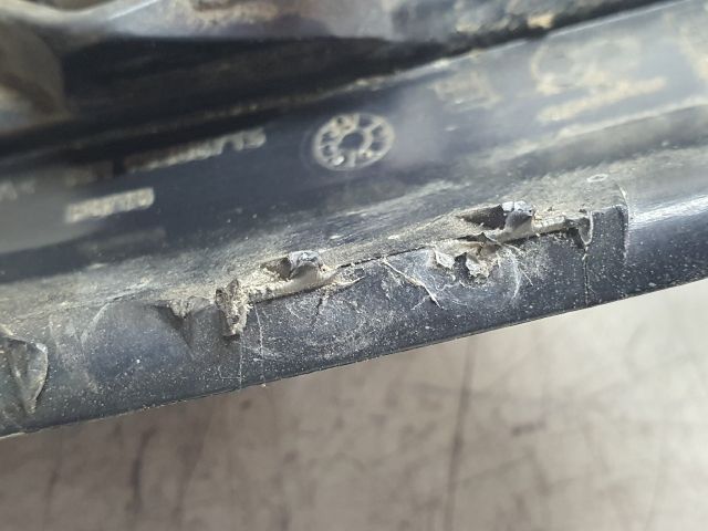 bontott OPEL ASTRA J Jobb első Lökhárító Vakborítás