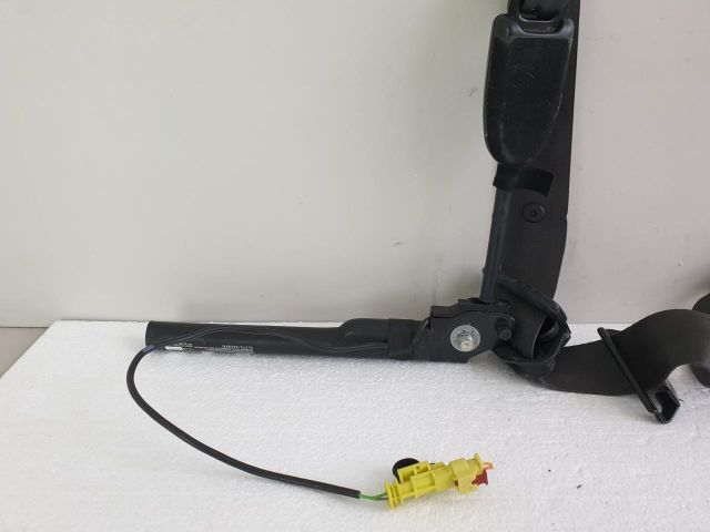 bontott OPEL ASTRA J Jobb első Övfeszítő