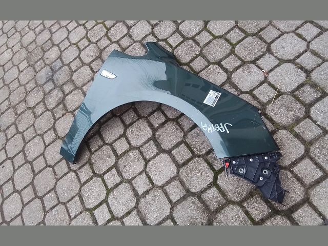 bontott OPEL ASTRA J Jobb első Sárvédő