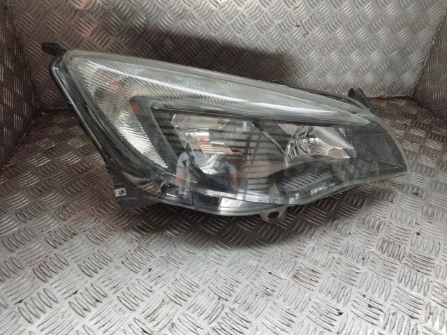 bontott OPEL ASTRA J Jobb Fényszóró