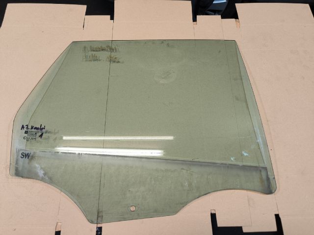 bontott OPEL ASTRA J Jobb hátsó Ablak