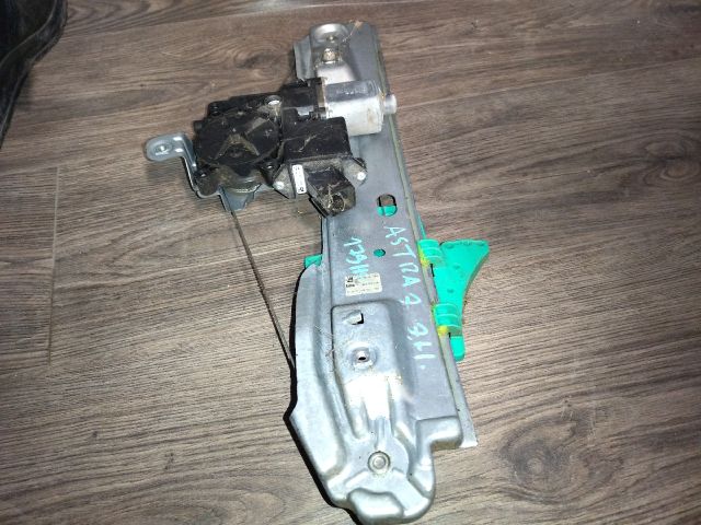 bontott OPEL ASTRA J Jobb hátsó Ablakemelő Szerkezet (Elektromos)