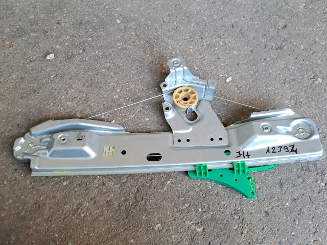 bontott OPEL ASTRA J Jobb hátsó Ablakemelő Szerkezet (Elektromos)