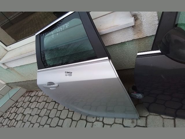 bontott OPEL ASTRA J Jobb hátsó Ablakemelő Szerkezet (Elektromos)