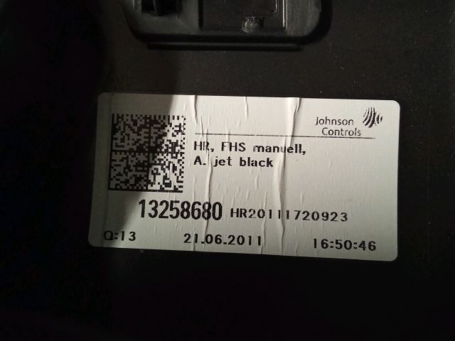 bontott OPEL ASTRA J Jobb hátsó Ajtó Kárpit