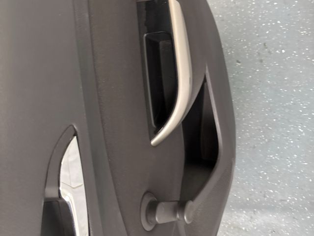 bontott OPEL ASTRA J Jobb hátsó Ajtó Kárpit