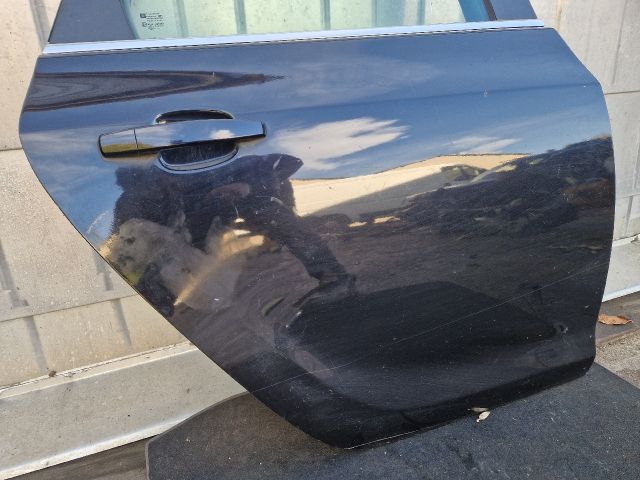 bontott OPEL ASTRA J Jobb hátsó Ajtó (Részeivel)