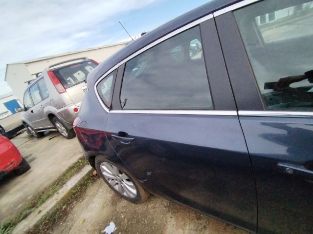 bontott OPEL ASTRA J Jobb hátsó Ajtó (Üres lemez)
