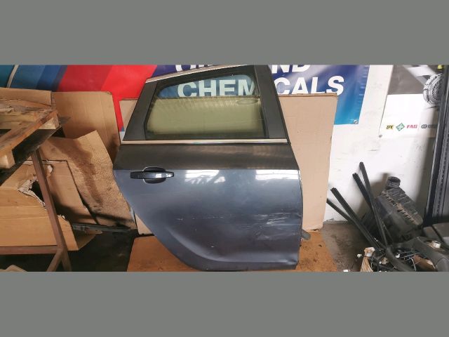 bontott OPEL ASTRA J Jobb hátsó Ajtó (Üres lemez)