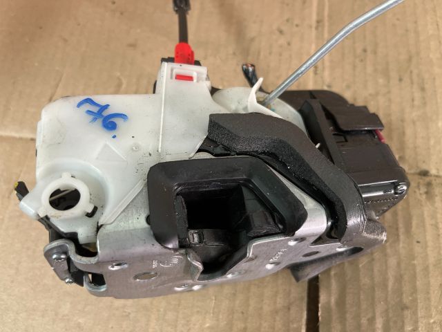 bontott OPEL ASTRA J Jobb hátsó Ajtózár