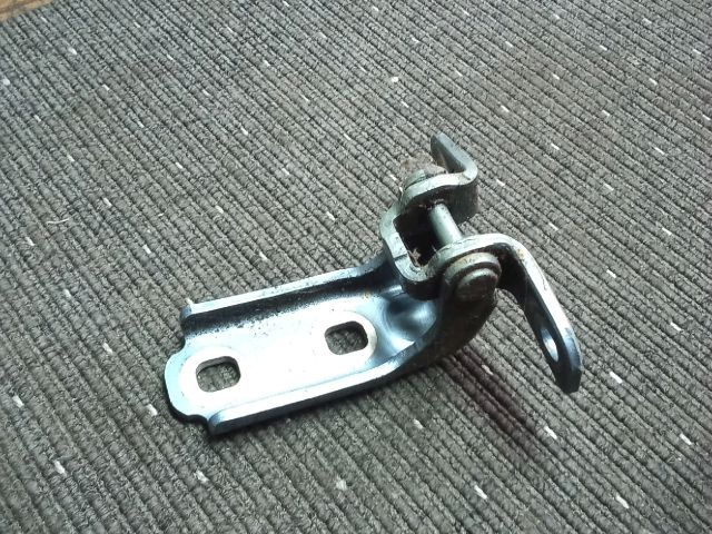 bontott OPEL ASTRA J Jobb hátsó Alsó Zsanér