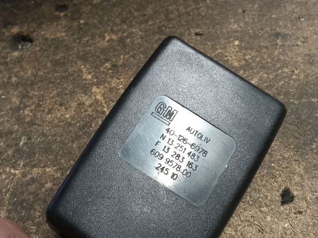 bontott OPEL ASTRA J Jobb hátsó Biztonsági Öv Csat