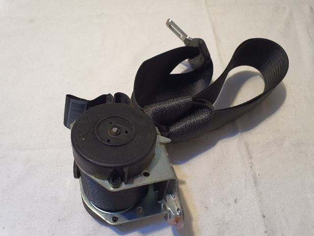 bontott OPEL ASTRA J Jobb hátsó Biztonsági Öv