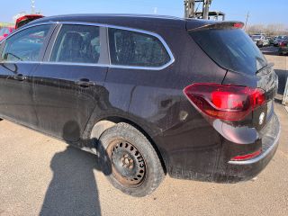 bontott OPEL ASTRA J Jobb hátsó Biztonsági Öv