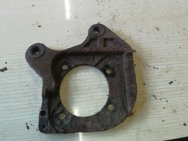 bontott OPEL ASTRA J Jobb hátsó Csonkállvány Kerékaggyal