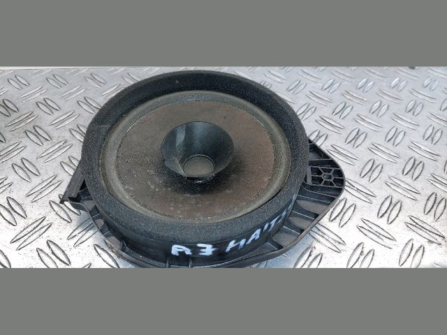 bontott OPEL ASTRA J Jobb hátsó Hangszóró